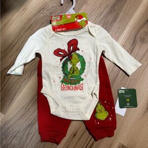 NWT baby Grinch Christmas holiday Grinchmas set